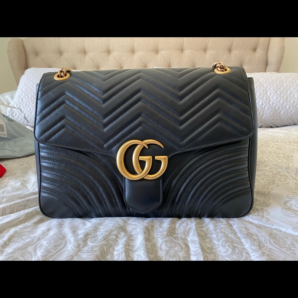 Gucci LARGE Marmount Bag